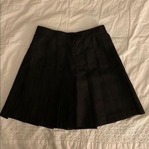 XS AMERICAN APPAREL BLACK MINI SKIRT : $15